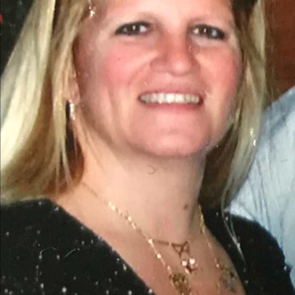 Meet your Posher, Kim - Picture 4 of 4